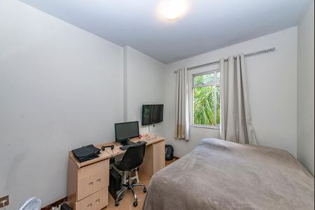 Apartamento à venda com 108m², 3 quartos e 2 vagasQuarto 3