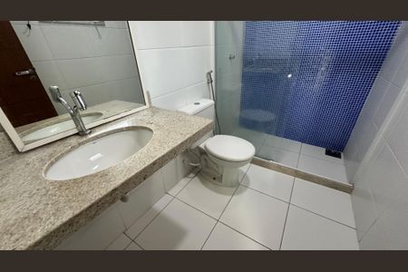 Apartamento para alugar com 160m², 3 quartos e 1 vaga Apartamento para alugar com 160m², 3 quartos e 1 vagaBanheiro da Suíte 1