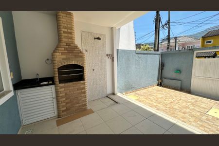 Apartamento para alugar com 160m², 3 quartos e 1 vaga Apartamento para alugar com 160m², 3 quartos e 1 vagaÁrea comum - Churrasqueira