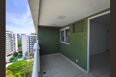 Varanda - Sala de apartamento à venda com 2 quartos, 65m² em Barra da Tijuca, Rio de Janeiro