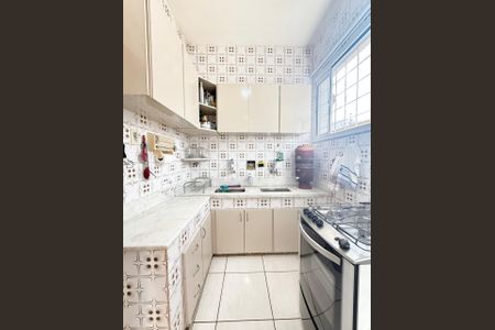 Casa à venda com 255m², 4 quartos e 4 vagas