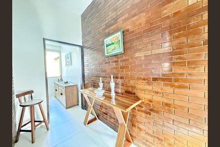 Casa à venda com 255m², 4 quartos e 4 vagas