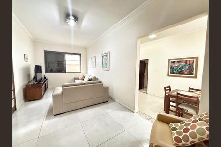 Casa à venda com 255m², 4 quartos e 4 vagas