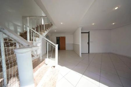 Apartamento à venda com 272m², 4 quartos e 2 vagas