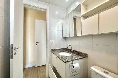 Apartamento à venda com 67m², 2 quartos e 1 vagaBanheiro da Suíte