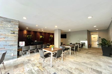 Apartamento à venda com 67m², 2 quartos e 1 vagaÁrea comum - Churrasqueira