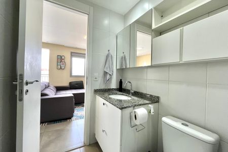 Apartamento à venda com 67m², 2 quartos e 1 vagaBanheiro Corredor