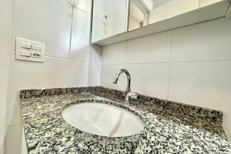Apartamento à venda com 67m², 2 quartos e 1 vagaBanheiro da Suíte