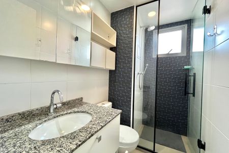 Apartamento à venda com 67m², 2 quartos e 1 vagaBanheiro da Suíte