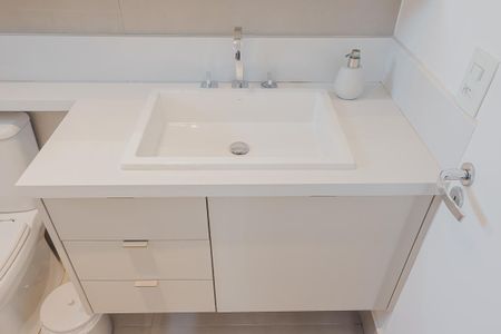 Apartamento à venda com 69m², 2 quartos e 1 vagaBanheiro da Suíte