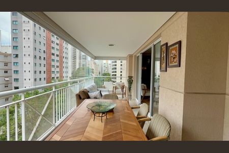 Apartamento à venda com 149m², 3 quartos e 2 vagasVaranda gourmet