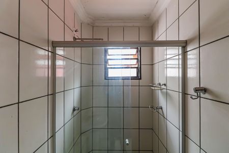 Casa para alugar com 175m², 2 quartos e 2 vagasEdicula - Banheiro