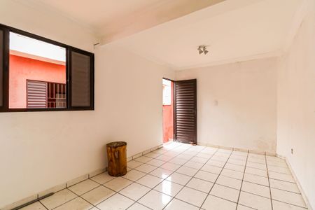 Casa para alugar com 175m², 2 quartos e 2 vagasEdicula