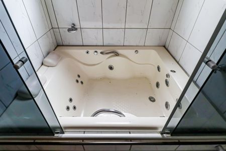 Casa para alugar com 175m², 2 quartos e 2 vagasSuite 02 - Banheiro