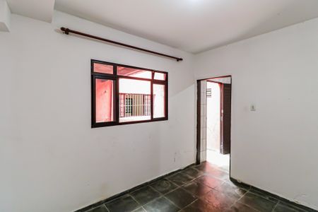 Casa para alugar com 175m², 2 quartos e 2 vagasQuarto de serviço