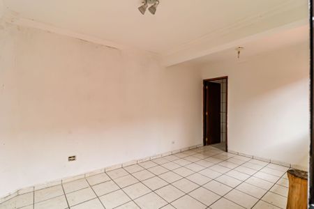 Casa para alugar com 175m², 2 quartos e 2 vagasEdicula