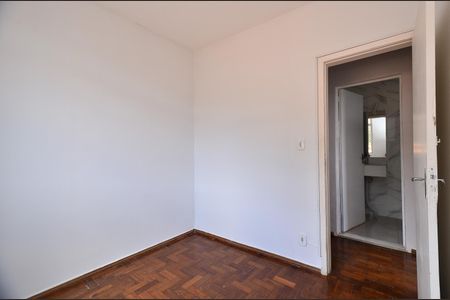 Apartamento à venda com 62m², 3 quartos e 1 vaga Apartamento à venda com 62m², 3 quartos e 1 vagaQuarto 2