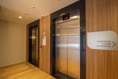 Studio para alugar com 27m², 1 quarto e sem vagaHall social