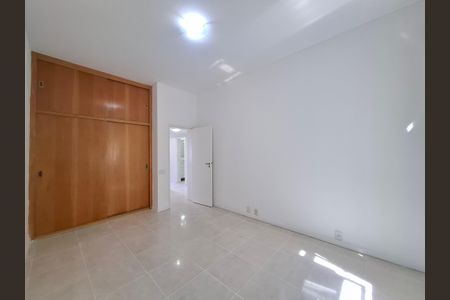Apartamento para alugar com 130m², 3 quartos e 1 vagaQuarto 3