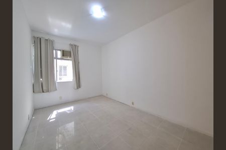 Apartamento para alugar com 130m², 3 quartos e 1 vagaQuarto 3