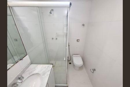 Apartamento para alugar com 130m², 3 quartos e 1 vagaBanheiro da suíte 