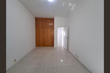 Apartamento para alugar com 130m², 3 quartos e 1 vagaQuarto 3