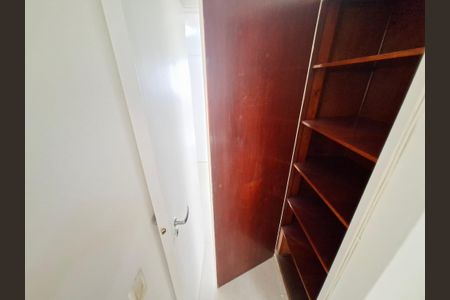 Apartamento para alugar com 130m², 3 quartos e 1 vagaQuarto 2