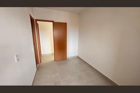Apartamento para alugar com 75m², 2 quartos e 1 vagaSuíte 1