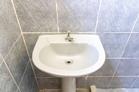 Casa para alugar com 80m², 3 quartos e sem vaga Casa para alugar com 80m², 3 quartos e sem vagaBanheiro 2