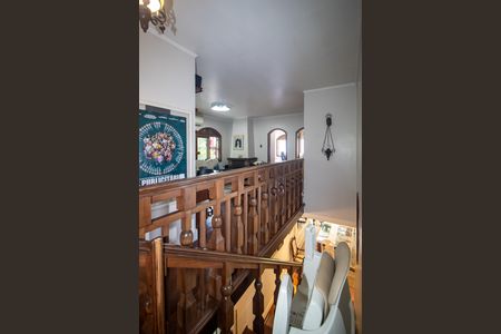 Casa à venda com 320m², 4 quartos e 2 vagas Casa à venda com 320m², 4 quartos e 2 vagascorredor