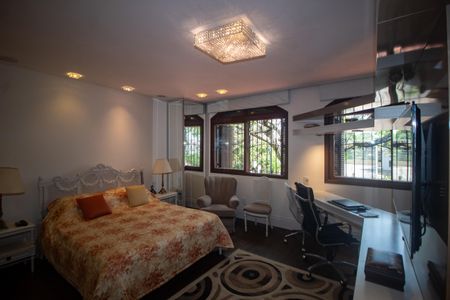 Casa à venda com 320m², 4 quartos e 2 vagas Casa à venda com 320m², 4 quartos e 2 vagasSuite 2