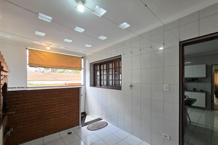 Casa à venda com 211m², 3 quartos e 5 vagasÁrea de Serviço  e Churrasqueira 