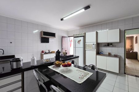 Casa à venda com 211m², 3 quartos e 5 vagasCozinha