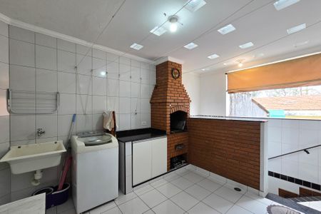 Casa à venda com 211m², 3 quartos e 5 vagasÁrea de Serviço  e Churrasqueira 