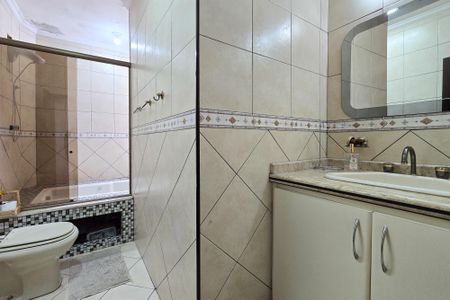 Casa à venda com 211m², 3 quartos e 5 vagasBanheiro Social