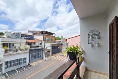 Casa à venda com 211m², 3 quartos e 5 vagasSacada -  Quarto 1