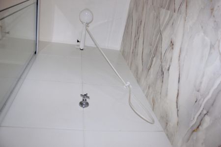 Apartamento à venda com 37m², 2 quartos e sem vagaBanheiro