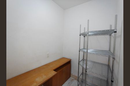 Apartamento para alugar com 71m², 2 quartos e 1 vaga Apartamento para alugar com 71m², 2 quartos e 1 vagaDespensa