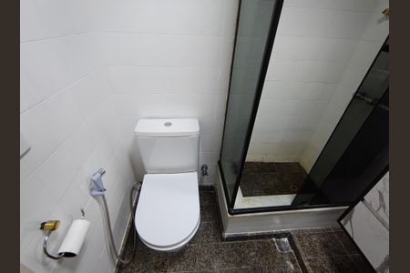 Apartamento para alugar com 71m², 2 quartos e 1 vaga Apartamento para alugar com 71m², 2 quartos e 1 vagaBanheiro Social