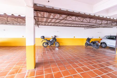 Garagem de apartamento para alugar com 2 quartos, 80m² em Menino Deus, Porto Alegre