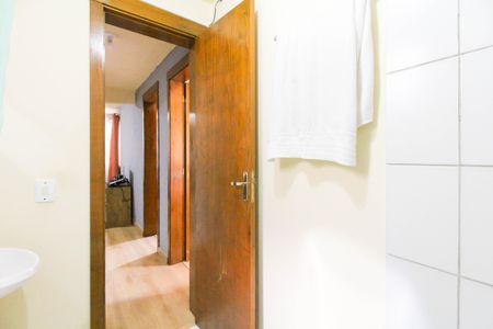 Apartamento para alugar com 43m², 2 quartos e sem vagaBanheiro