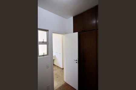 Apartamento à venda com 180m², 4 quartos e 2 vagasQuarto de Serviço