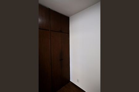 Apartamento à venda com 180m², 4 quartos e 2 vagasQuarto de Serviço