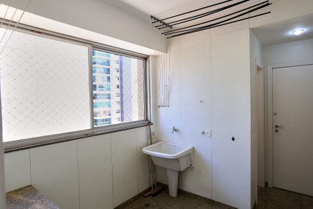 Apartamento à venda com 180m², 4 quartos e 2 vagasÁrea de Serviço