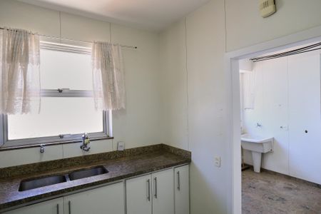 Apartamento à venda com 180m², 4 quartos e 2 vagasCozinha