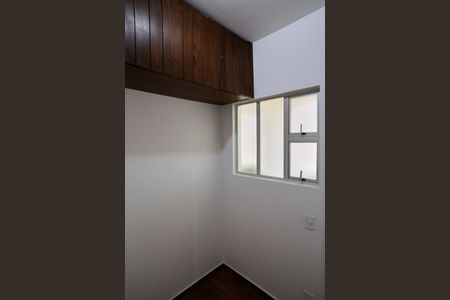 Apartamento à venda com 180m², 4 quartos e 2 vagasQuarto de Serviço