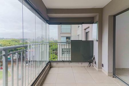 Apartamento para alugar com 69m², 2 quartos e 1 vaga Apartamento para alugar com 69m², 2 quartos e 1 vagaVaranda