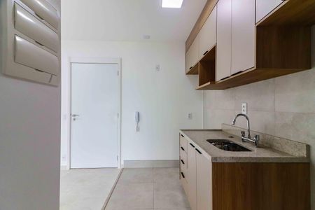 Apartamento para alugar com 69m², 2 quartos e 1 vaga Apartamento para alugar com 69m², 2 quartos e 1 vagaCozinha e Área de Serviço