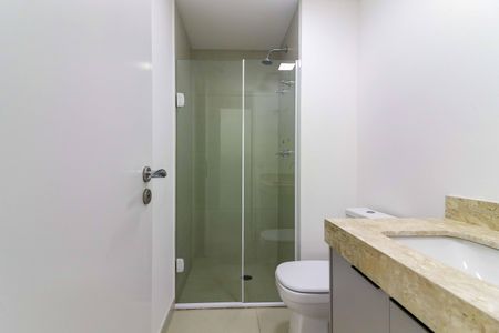 Apartamento à venda com 69m², 2 quartos e 1 vagaBanheiro Social
