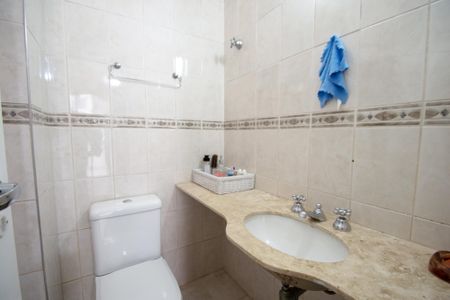 Apartamento à venda com 156m², 3 quartos e 2 vagas Apartamento à venda com 156m², 3 quartos e 2 vagasbanheiro suite 2